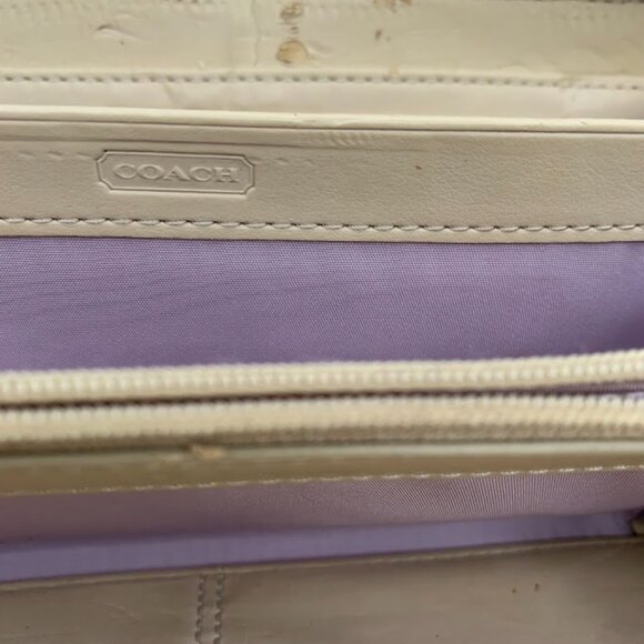 Coach Wallet - Picture 7 of 10